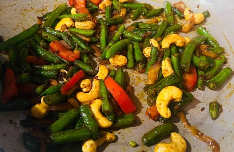 KB’s Quick Stir-Fried Green Beans with Cashews